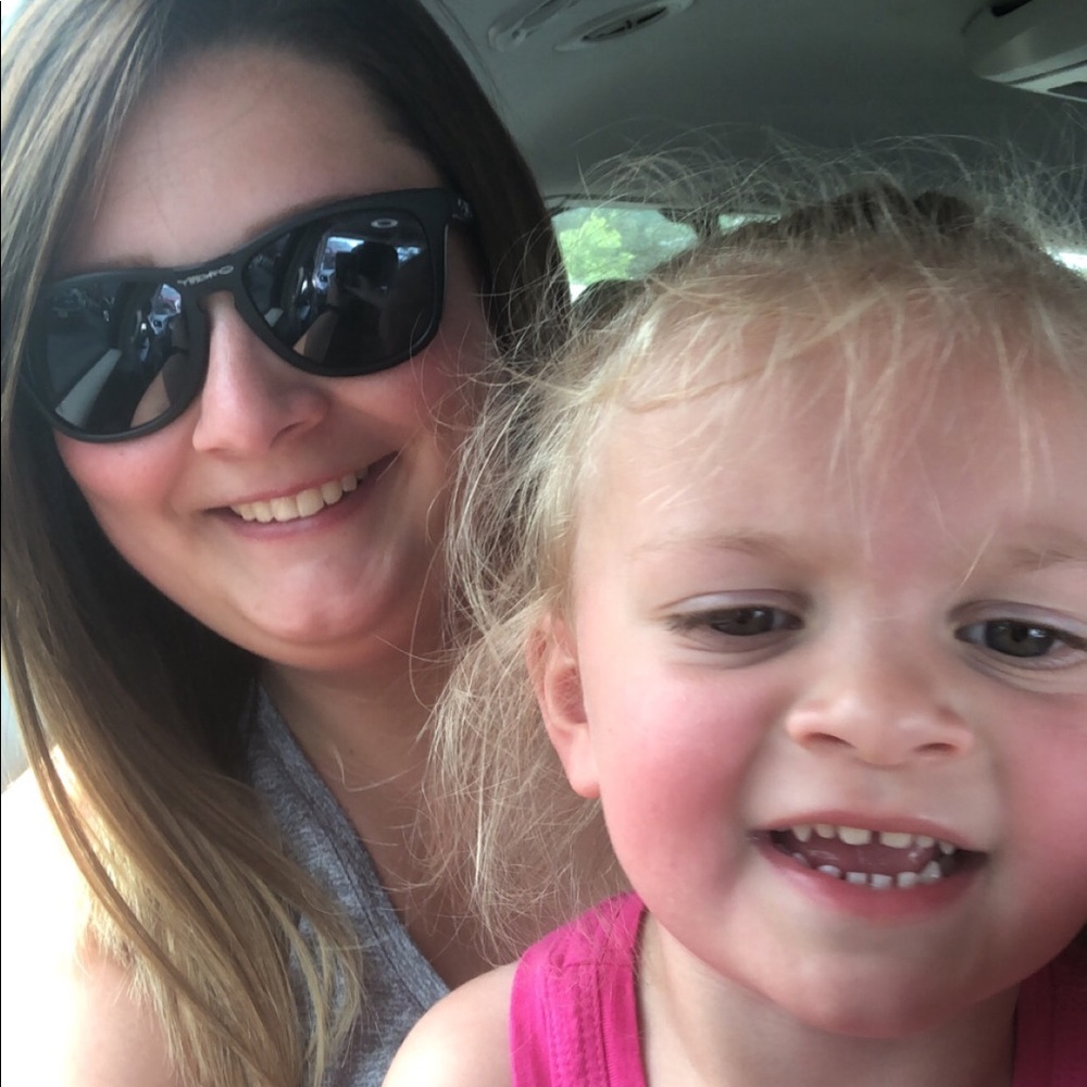 Meet your Posher, Desta